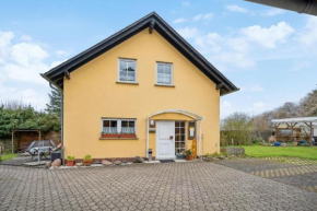 Schönes Appartement in Lutzerath mit Garten, Terrasse und Grill